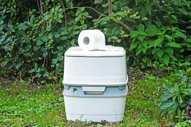 Best Portable restroom trailer rental  in Bardmoor, FL
