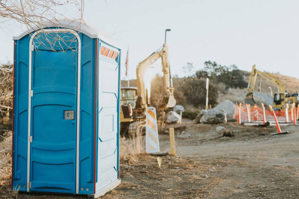 Best Luxury portable toilet rental  in Bardmoor, FL